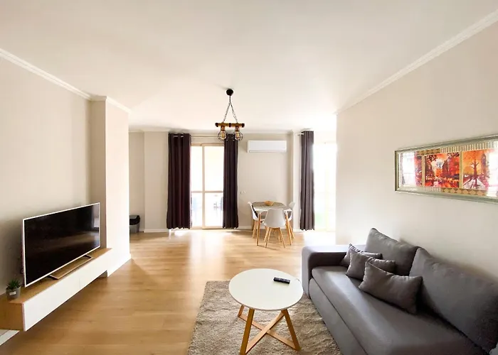 Modern Apartment At New Bazaar, Central Tirana