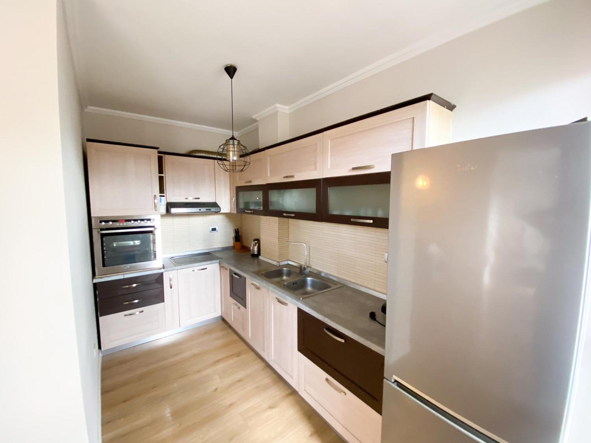 Modern At New Bazaar, Apartament